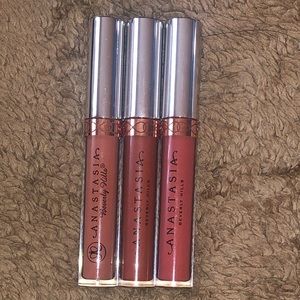 LIKE NEW ABH LIPSTICKS
